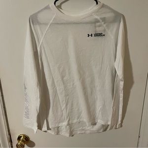 Womens Under Armour loose long sleeve top- white